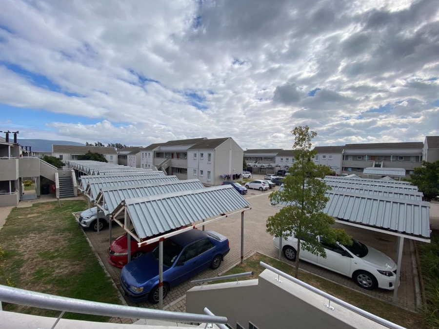 3 Bedroom Property for Sale in Klein Drakenstein Western Cape